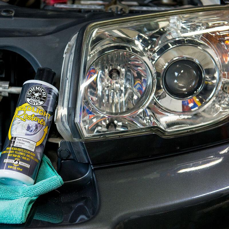 Chemical Guys Headlight Restorer And Protectant (16 Fl. Oz.)