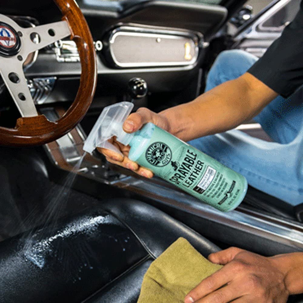 Chemical Guys Sprayable Leather Cleaner And Conditioner In One (16 Fl. Oz.)